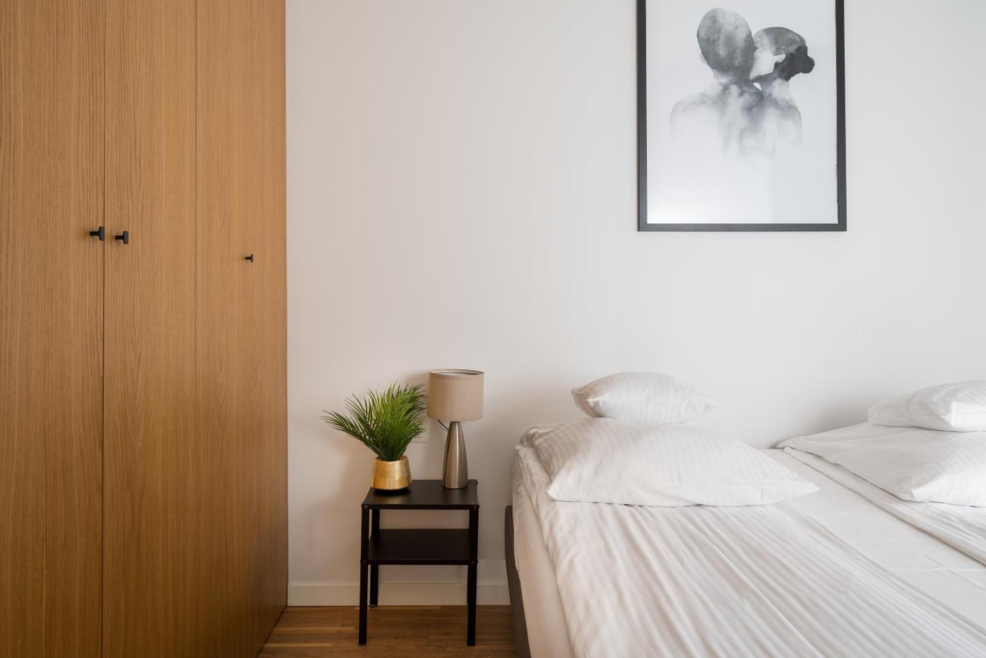 Aparthotel Warsaw Center ภายนอก รูปภาพ
